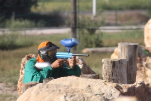 paintball-en-el-parque-deltaventur-en-deltebre